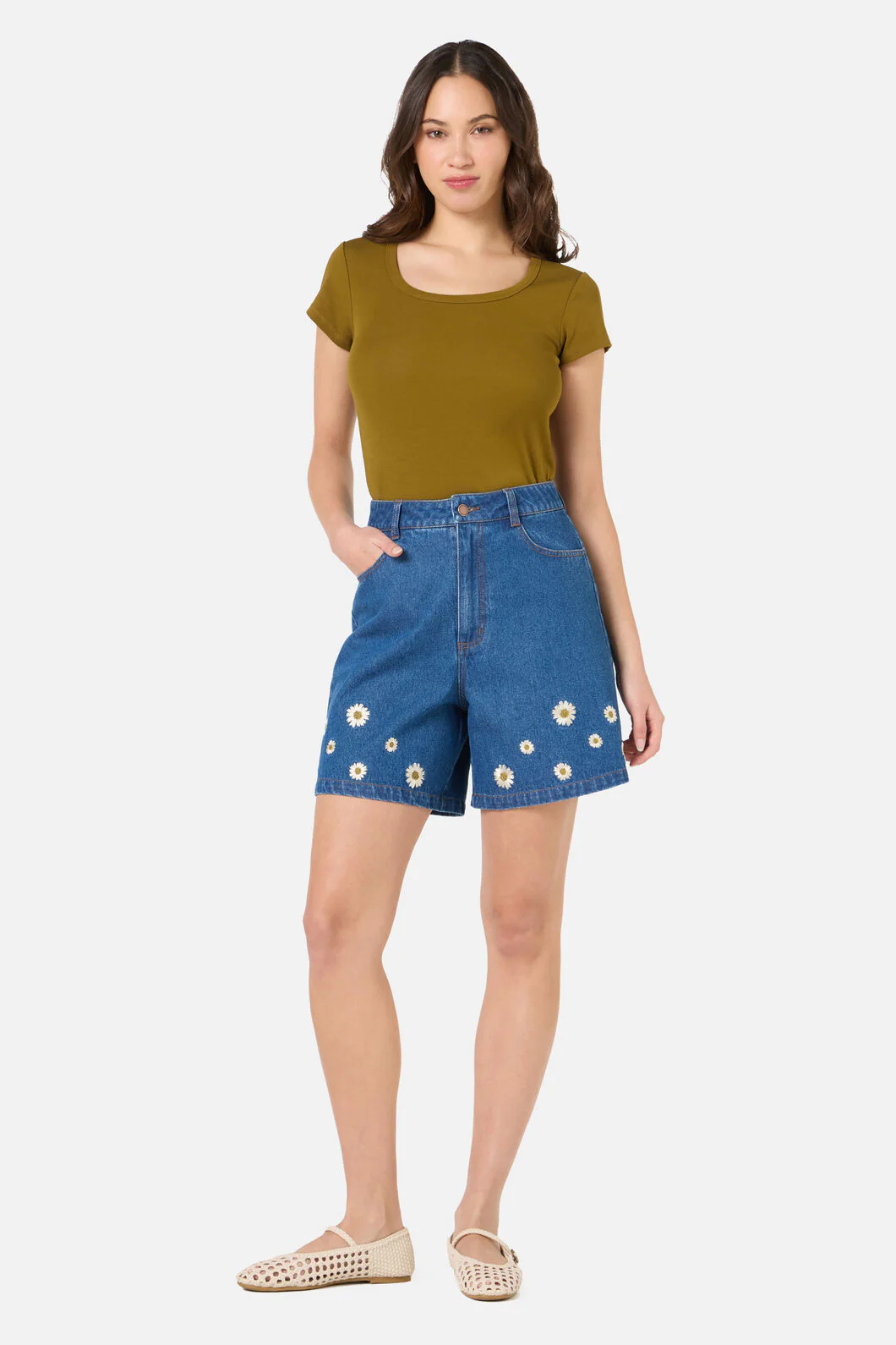 ALL WOMENS SALE PANTS + SHORTS